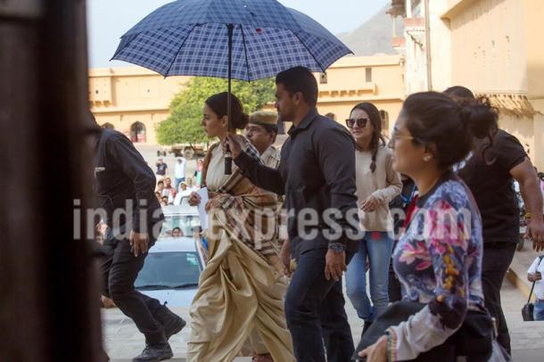 Kangana Ranaut, Manikarnika queen of Jhansi, Manikarnika queen of jhansi sets, manikarnika film, kangana ranaut images ,