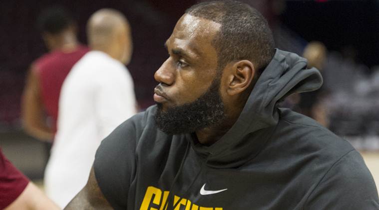 LeBron James, Cleveland Cavaliers vs Boston Celtics, Tyronn Lue, Kyrie Irving