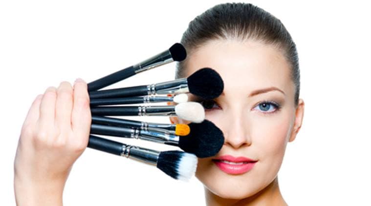 moisturiser, highlighter, make-up, make-up tips, make-up tips by experts, skin care, indian express, indian express news
