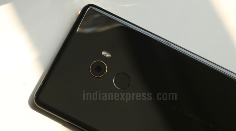 Diwali 2017, dhanteras 2017, smartphone deals, smartphone discounts, affordable phones, budget phones, phones under Rs 10,000, phones under Rs 15,000, phones under Rs 20,000, phones under Rs 25,000, phones under Rs 30,000, phones under Rs 40,000, camera phones, Apple iPhone, Samsung Galaxy, Xiaomi Redmi, 