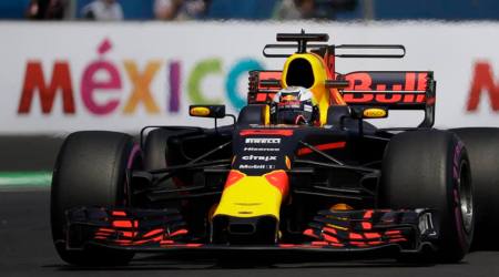 Daniel Ricciardo beats Lewis Hamilton in Mexican GP practice