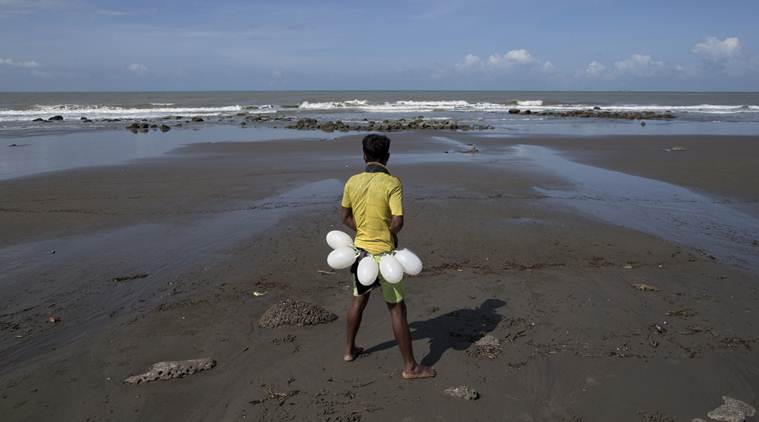 rohingya muslims, rohingya crisis, rohingya boat capsize, rohingya muslims myanmar, cox's bazar, rohingya bangladesh, rakhine state, aung san suu kyi, world news, indian express news