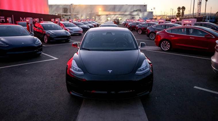Tesla, Elon Musk, self-driving cars, Tesla automation system, Autopilot, camera, sensor, Nvidia supercomputer, Tesla Model S, Tesla Model X, Tesla sales, Tesla production issues, Enhanced Autopilot, Full Self Driving, Tesla bookings, Volkswagen, Daimler, Volvo, Renault-Mitsubishi-Nissan partnership 