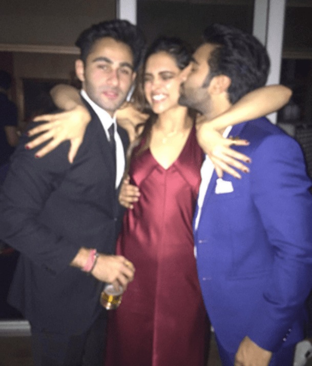 Aadar Jain, Aadar Jain deeipika, deepika Aadar Jain kiss