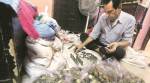 A year after demonetisation, 22 Kanpur traders face 'chillar' problem
