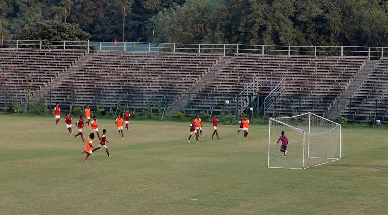 kolkata football, mohun bagan, east bengal football clubs in calcutta, 