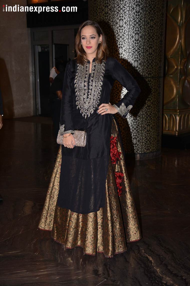 sagarika ghatge zaheer khan wedding party photos