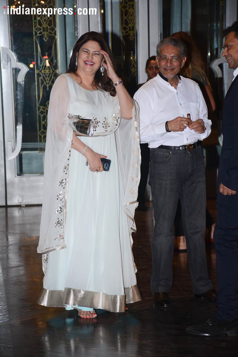 sagarika ghatge zaheer khan wedding party photos