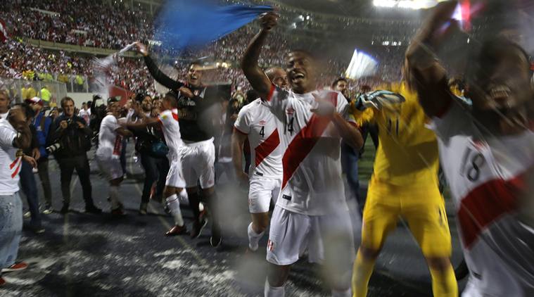 Peru book World Cup spot