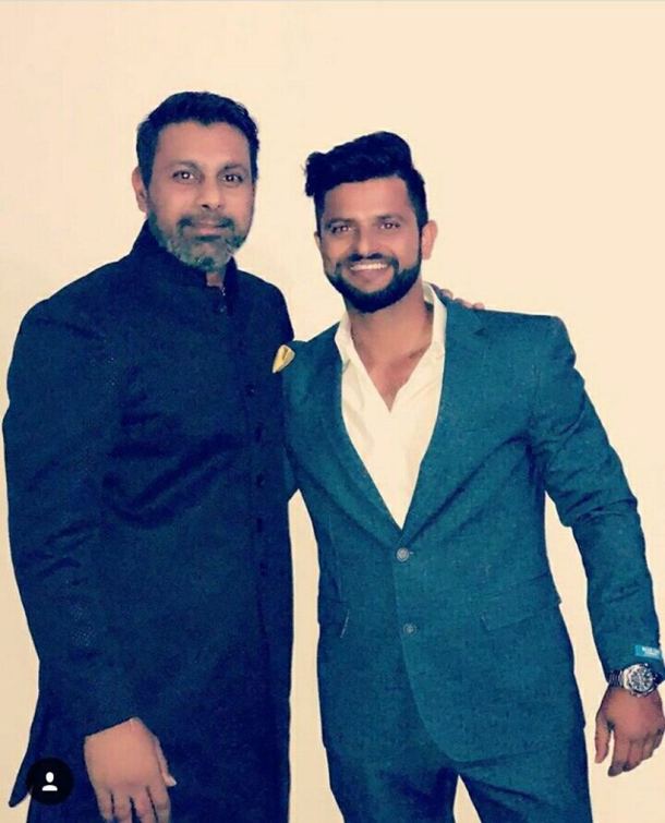 Suresh Raina and Praveen Kumar at Bhuvneshwar Kumar's marriage