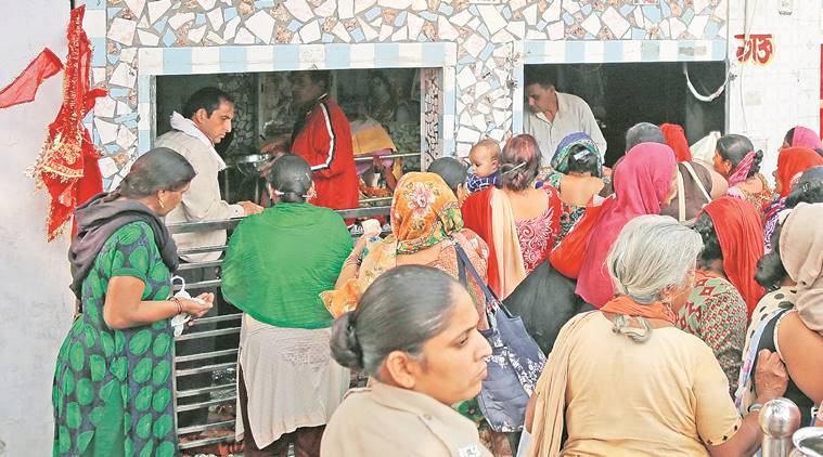 haryana teachers, haryana teachers as priests, teachers as priests, manohar lal khattar, teachers as pujari, Kapal Mochan Mela