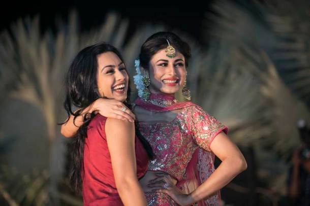 aashka goradia brent goble wedding photos