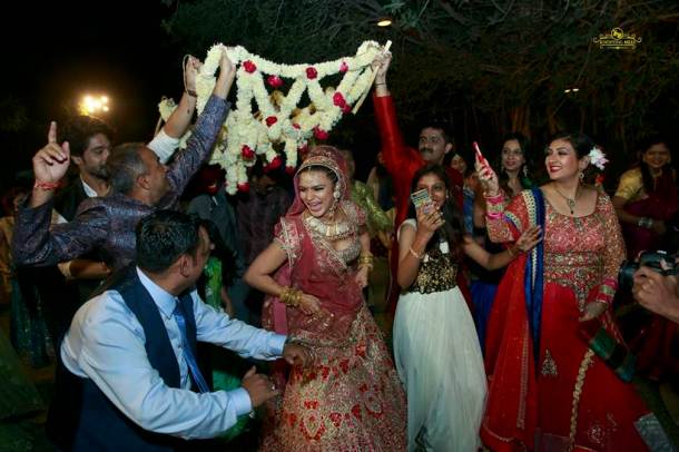 aashka goradia brent goble wedding photos