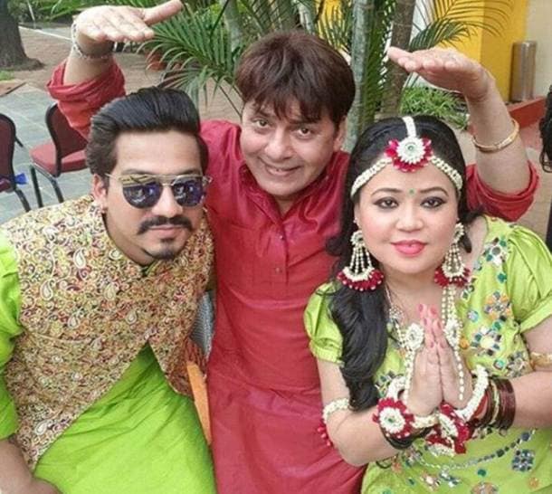 photos of bharti singh and haarsh limbachiyaa mehendi ceremony