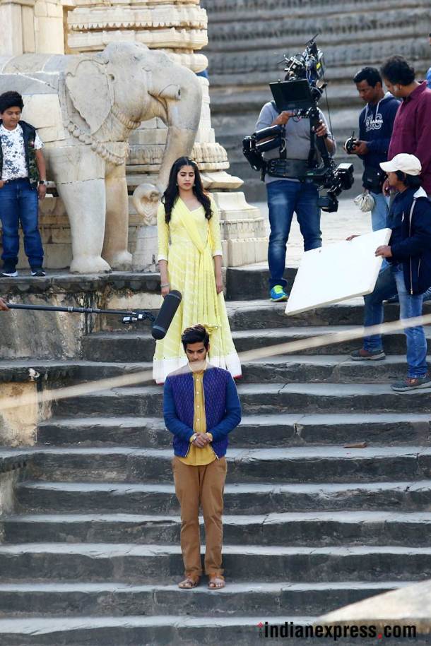 dhadak starring Janhvi Kapoor and Ishaan Khatter is being filmed in Jaipur