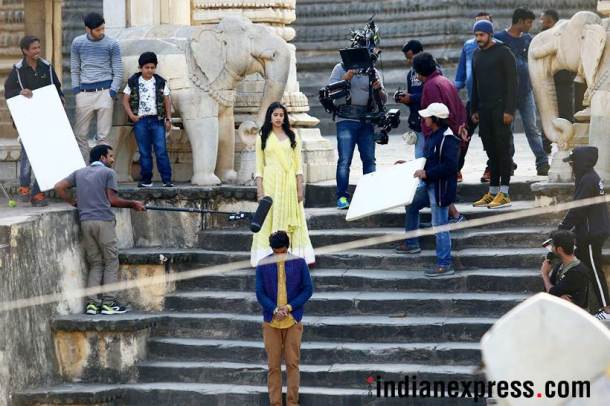 dhadak starring Janhvi Kapoor and Ishaan Khatter is being filmed in Jaipur