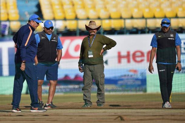 'Nobody spared' as team India celebrate Kuldeep Yadav, Bharat Arun's birthday