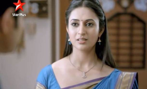 Divyanka Tripathi birthday old photos