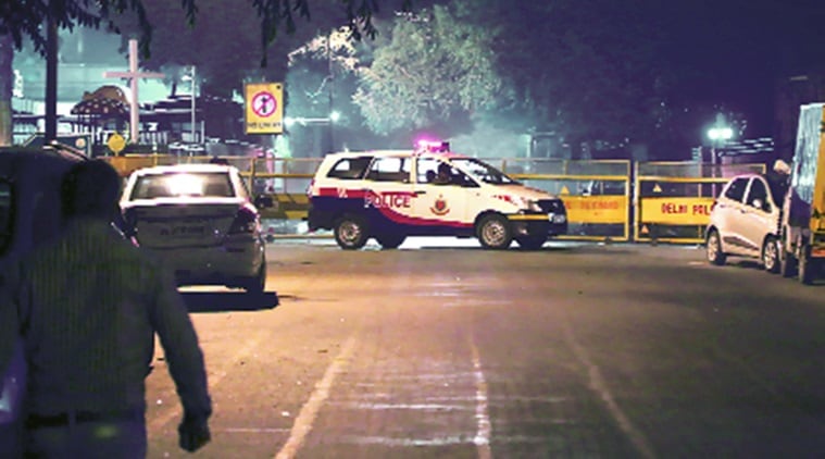 Khan market hoax call, khan market bomb scare, khan market, delhi news, latest delhi news, indian express, indian express news