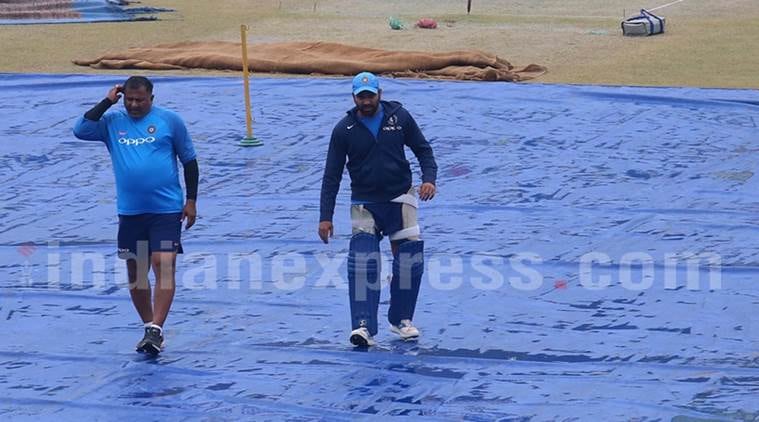 India vs Sri Lanka, ind vs SL, Indian cricket team, Sri Lanka national cricket team, Rohit Sharma, MS Dhoni, Cricket news, Indian Express