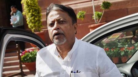 Mukul Roy slams Mamata Banerjee for birthday wishes to Buddhadeb Bhattacharjee 