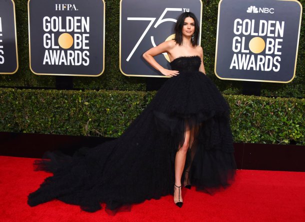 kendall jenner golden globes