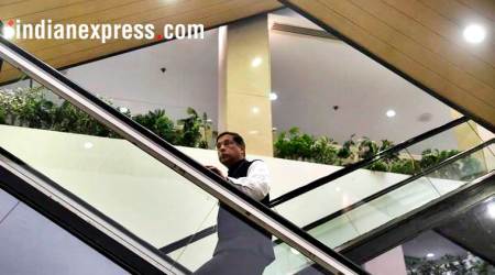 2014 hope to 2018 realism: Economic Survey story 2014 hope to 2018 realism: Economic Survey story