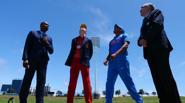 India are playing Zimbabwe at U-19 World Cup.