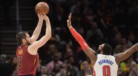 NBA: Kevin Love breaks hand in Cleveland Cavaliers’ 125-114 loss to Detroit