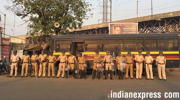 Day after Koregaon-Bhima clashes, Dalits protest in Mumbai