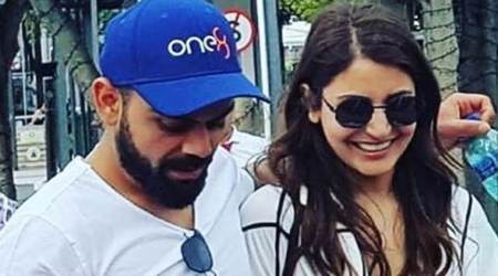 Virat Kohli, wife Anushka Sharma meet Akshay Kumar in South Africa