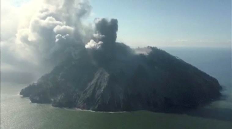 volcano, papua new guinea, red cross, new guinea volcano explosion, png volcano evacuation, world news, indian express