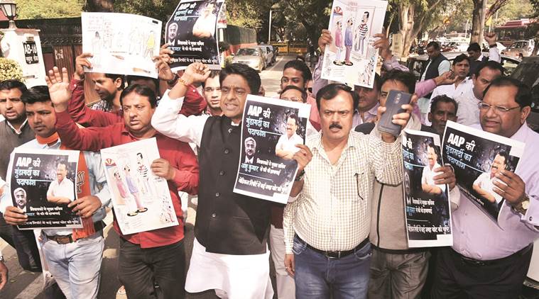 Delhi chief secy 'assualt' case: 89 detained on day of protests, AAP and BJP trade charges