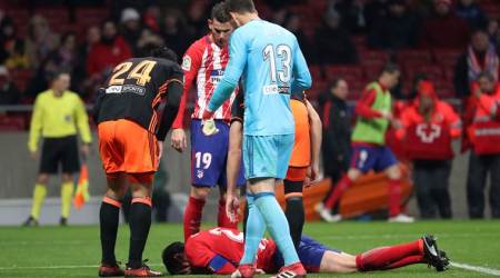 Atletico Madrid’s Diego Godin loses several teeth in collision; watch video