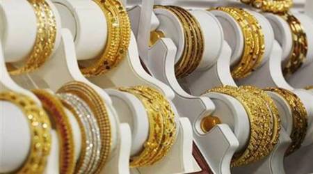 Employee steals jewellery worth Rs 18 lakh from shop, hunt on