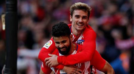 Antoine Griezmann treble keeps Atletico Madrid on Barcelona’s heels