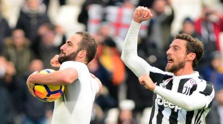 Gonzalo Higuain scores second-half hat-trick in Juventus’ seven-goal rout