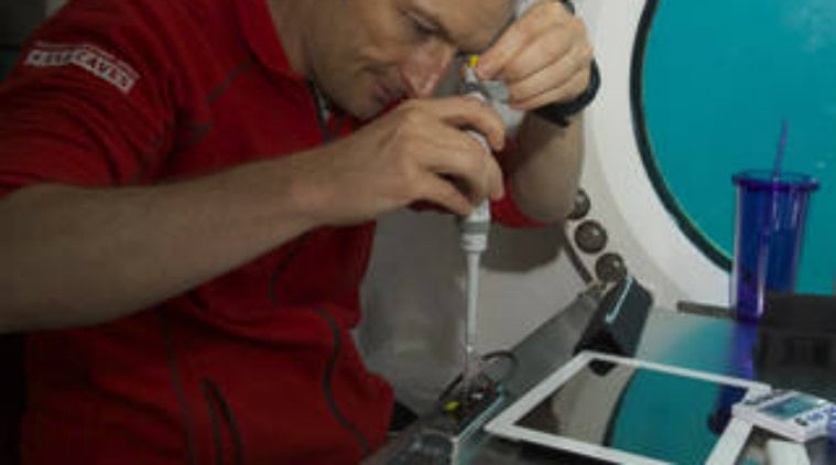 NASA project, Omics, Internatoinal Space Station, 3D printing tools, microgravity, blood samples, NASA Jet Propulsion Laboratory, microbial samples, DNA mixing, MinION 