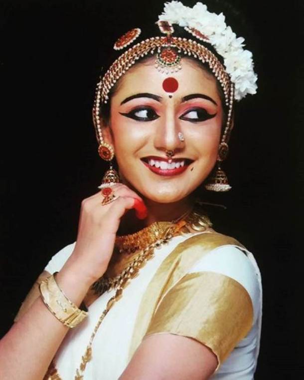 priya prakash varrier instagram photos