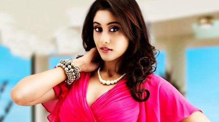 Regina Cassandra to make Bollywood debut, bags an important role in Sonam Kapoor’s film