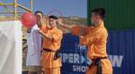 VIDEO: Shaolin monks pierce glass with a needle
