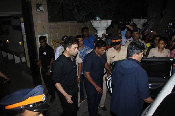 karan johar sridevi funeral condolences bollywood stars