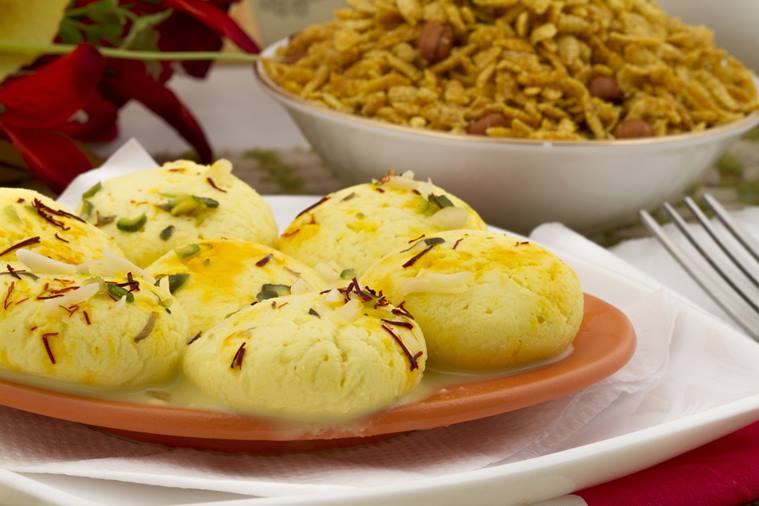 holi, holi 2018, holi recipes, holi food, holi desserts, holi gujiya, holi thandai, holi special recipes, best holi recipes, food news, indian express, lifestyle news