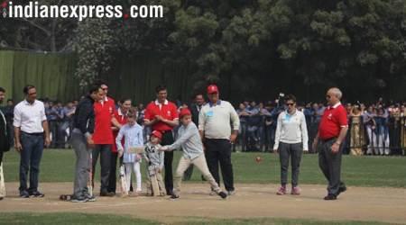 Canada PM Justin Trudeau plays cricket with Kapil Dev, Mohammad Azharuddin; watch video