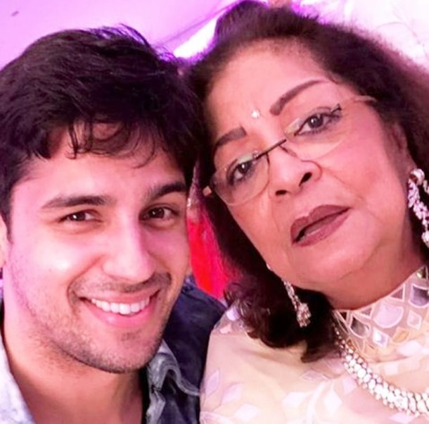 karan johar mother hiroo johar birthday party