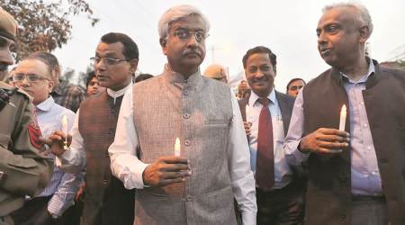 AAP vs Chief Secretary: Anshu Prakash leads candlelight march seeking CM Kejriwal apology