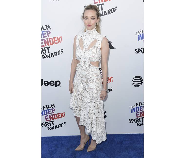 Independent Spirit Awards 2018, Independent Spirit Awards 2018 Salma Hayek, Independent Spirit Awards 2018 Amanda Seyfried, Robert Pattinson, Independent Spirit Awards 2018 Abigail Spencer, Independent Spirit Awards 2018 best and worst dressed, indian express, indian express news