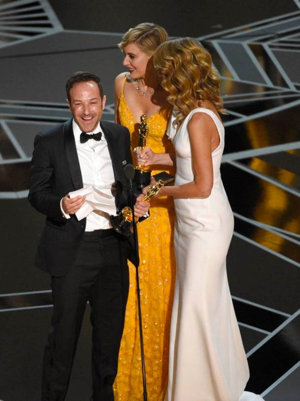 greta gerwig laura dern oscar best documentary