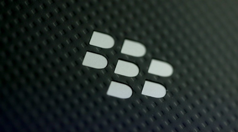 BlackBerry Facebook lawsuit, tech patent wars, BlackBerry Messenger, messaging app features, WeChat, intellectual property, wireless networks, 
