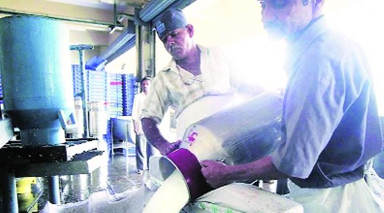 Prices hit rock bottom, farmers to distribute free milk from May 3